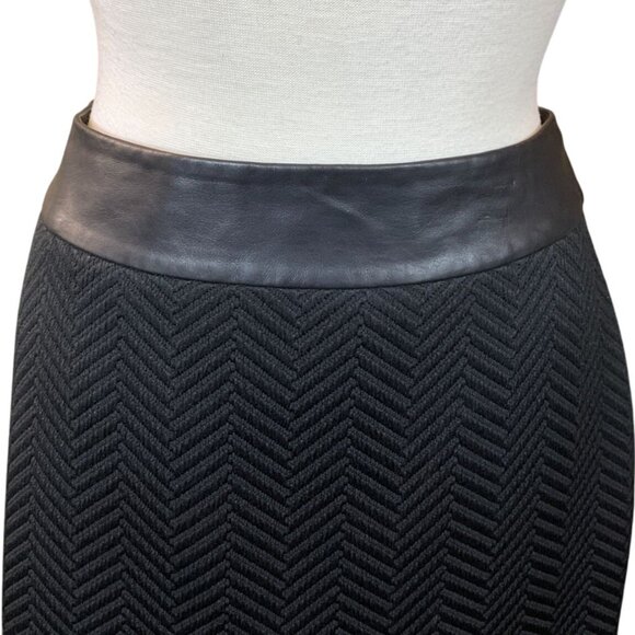 Banana Republic Faux Leather Waistband Textured Chevron Lined Skirt Sz 10 NWOT - Picture 2 of 8